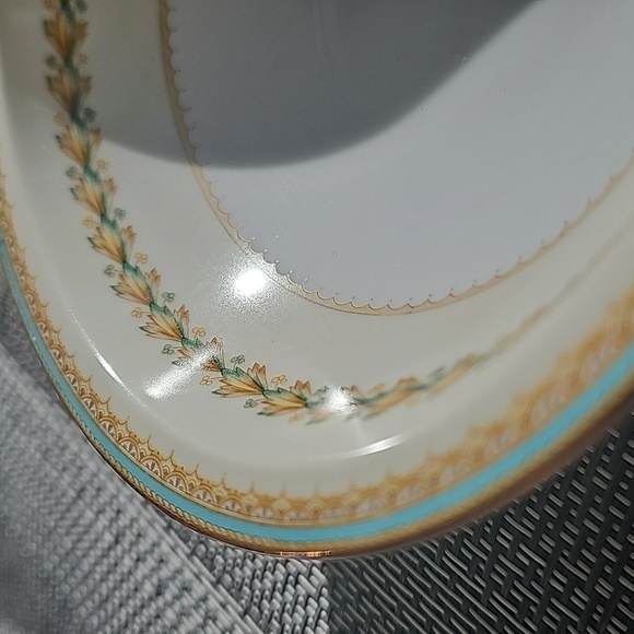 Vintage Alden by Meito Elegant Dinnerware 6 Gold Trim, Aqua Band Fruit/Dessert - Picture 6 of 7